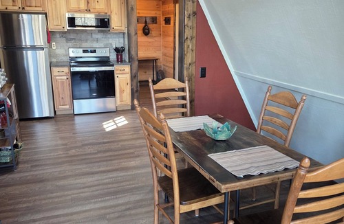 Warm Springs Ski Chalet | Happy Place - in the Heart of F.D. Roosevelt State Park