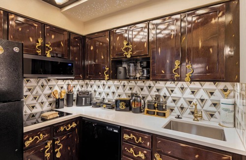 Florida Central Atlantic Coast Apartment | Harry Potter apartment, Near Disney & I-Drive