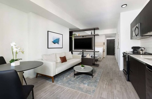 Downtown Miami Hotel | Haven of Relaxation! 4 Bay View Studios w/Kitchen, Pets Allowed, Outdoor Pool!