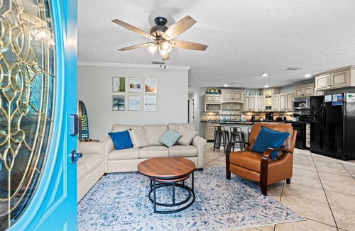 El Centro Beach House | Heart of PCB! Walk to White Sandy Beaches, Spacious Family 3BR