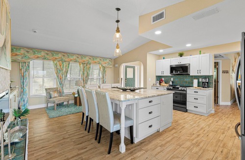 Punta Gorda House | Heated pool and spacious lanai! 3br home in Punta Gorda, 2 acres with pond