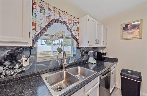 Trailer Estates House | Heated Pool Florida Home 10 miles beach 3 miles IMG