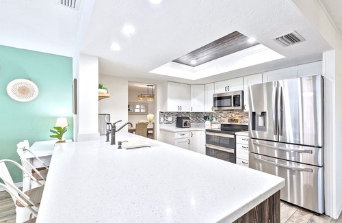 Seminole House | Heated Pool | Game Room | Fire Pit | 8 Min to IRB Beach