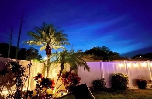 Largo House | Heated Pool Gulf Coast Retreat 8 Mins to Beaches