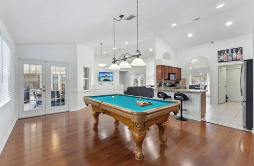 Equestrian Walk House | Heated pool, pool table, heart of Wellington!