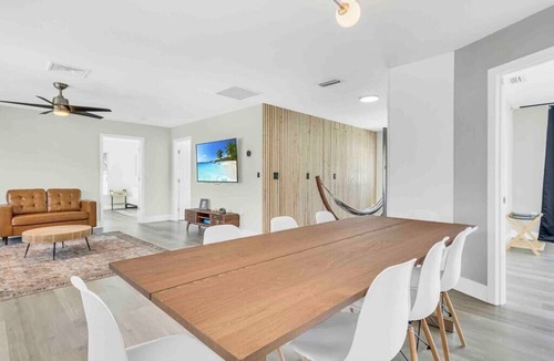 Braden River House | Heated Salt Water Pool near Siesta Key