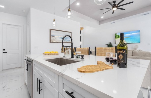 Fort Myers House | Heated Saltwater I Pool Game Room | Firepit I BBQ