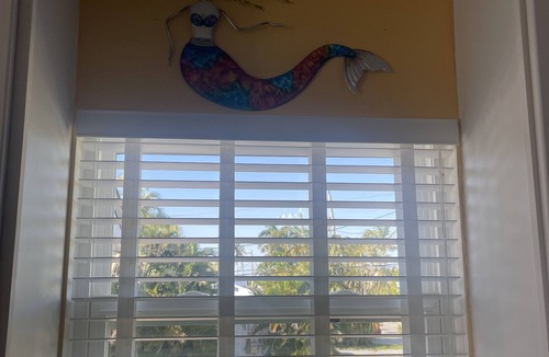 Matlacha House | Hemingway-esque Florida Escape, Boat and Available Boat Lift On Property,