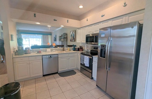 Sarasota Villa | Heritage Oaks Villa Overlooking Golf Course In Gated Community