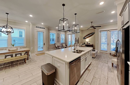 Panama City Beach Condo | "Hey Hey 30A" - Prominence 30A - 3 BR/2.5 BA - 4 Bikes - Sleeps 8