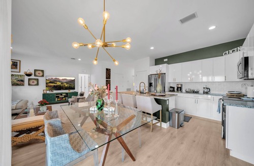 LaBelle House | Hidden Gem! Luxury Palm Home with Modern Comfort