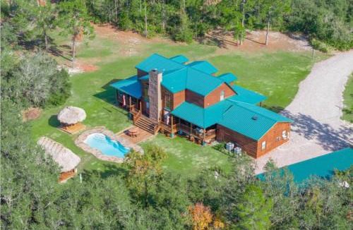 Frostproof House | Hidden Paradise Cabin Cozy Country Getaway