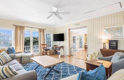 Seacrest House | High Cotton Beach Cottage