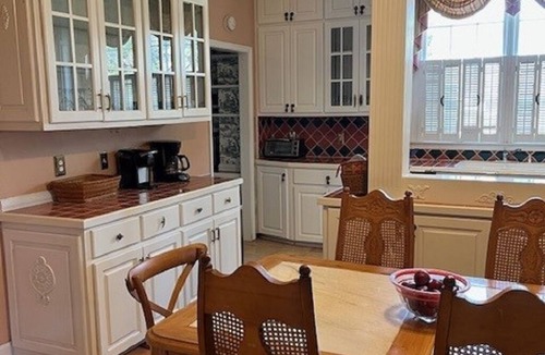 Waynesboro House | Historic 4 BD/4 BA in quaint Waynesboro - "The Bird Dog Capital of the World"