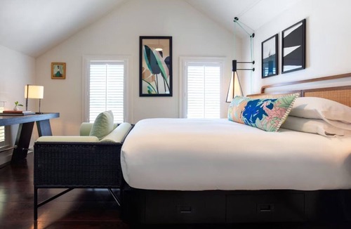 Old Town Hotel | Historical Charm in a Room Surrounded by Key West's Best: Free Breakfast!