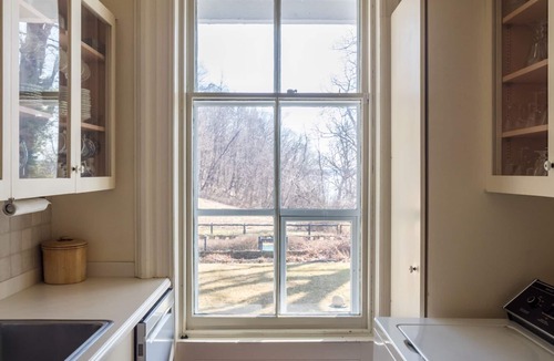 Germantown House | Holcroft On Hudson, 4 Br, Hudson River Manor on 65 acres, with pool