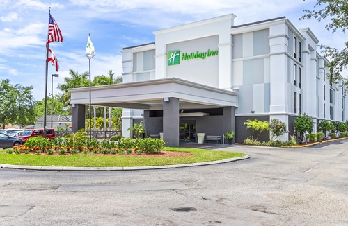 United Central Hotel | Holiday Inn St. Petersburg West, an Ihg Hotel