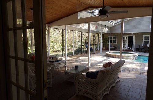 Lake County House | Holiday Vacation Rental Home