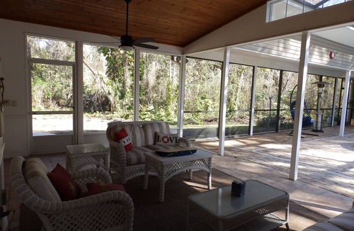 Lake County House | Holiday Vacation Rental Home
