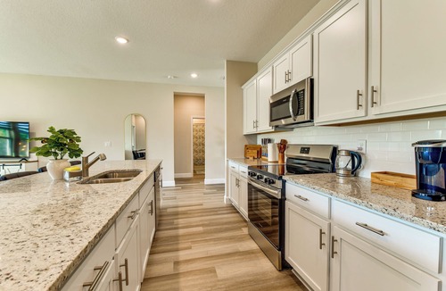North Port Cottage | Home < 1-mi Walk to Warm Mineral Springs Park!