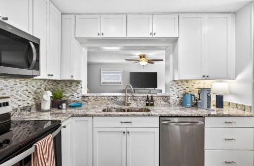 Tampa House | Home 3BR 2BA Saltwater Heated Pool 5min Airp