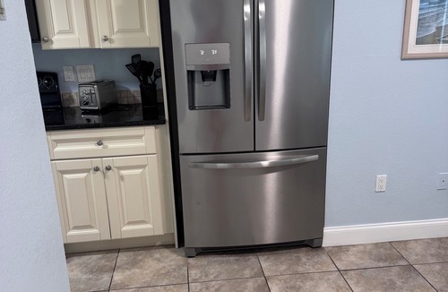 Gulf Gate Estates Condo | Home away from home! Great condo -Unit 136- just minutes to Siesta Key