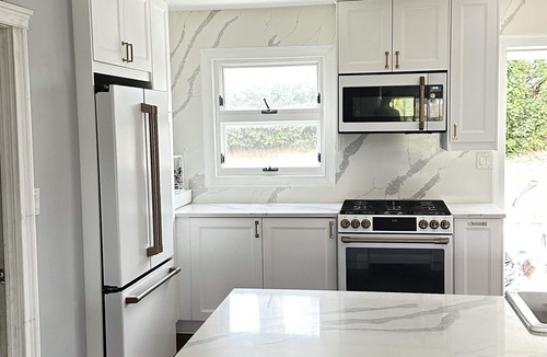 Dumont House | Home away from home