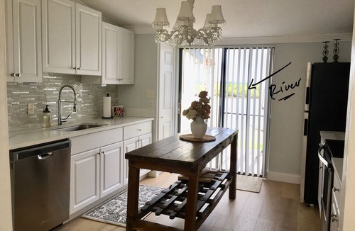 New Smyrna Beach Condo | Home Base for New Smyrna Adventures