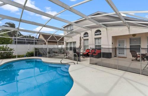 Lake Davenport Estates House | Home in Davenport