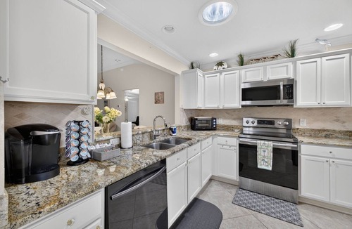 Hadley House | Home w/Lanai, Grill, Walking to Pool/Activity Center