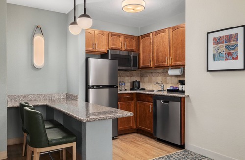 Secret Cove Hotel | Homewood Suites by Hilton Jacksonville Deerwood Park
