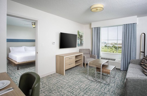 Florida Central Atlantic Coast Hotel | Homewood Suites by Hilton Lake Buena Vista - Orlando