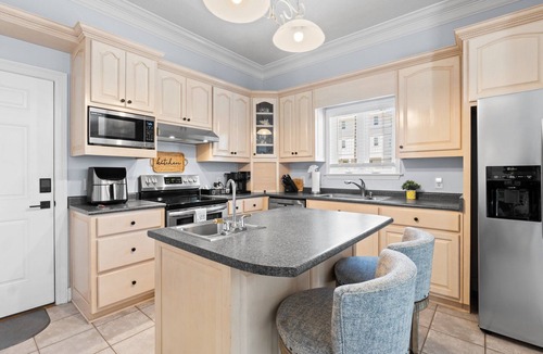 Bahama Beach House | Hot Tub, Sleeps 10, 1 block to beach access, Pets
