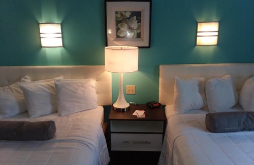 Tifton Hotel | Howard Johnson by Wyndham Tifton GA I-75