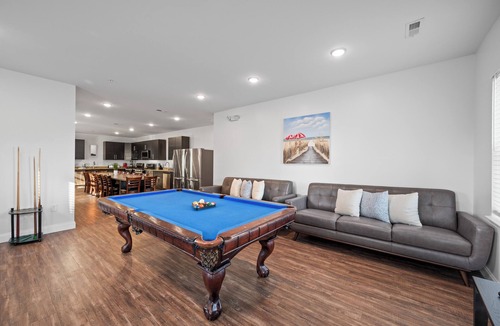Ocean Drive House | Huge Beach Home Oversized Pool+Kitchen+Cinema+Game Room+Steps From Beach!