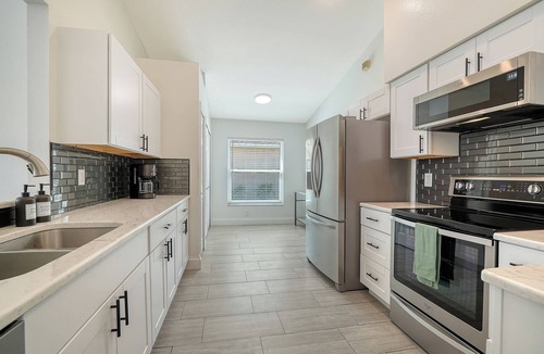 Sabal Harbour Apartment | Huge Pool, Near Beaches, IMG, UTC, Great Clubhouse