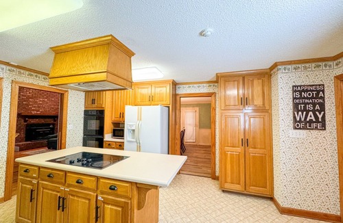 Rome House | HUGE Theater Room~ Private Farm Stay- Sleeps 10