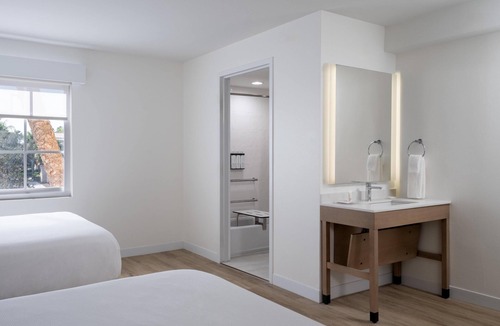 Estero Hotel | Hyatt Place Fort Myers Estero