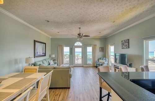 Bahama Beach Condo | 🌊Incredible Gulf Views-Vista del Mar I-Short Walk to the Beach 301🌊