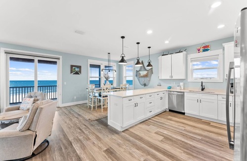Indian Pass House | Indian Pass Beachfront - PETS Welcome - Private Pool - Just Steps to the Beach
