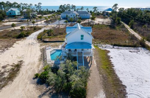 Indian Pass House | Indian Shores Cottage by Pristine Properties Vacation Rentals
