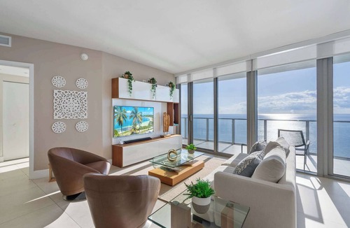 Hollywood South Central Beach Condo | Infinite Ocean Luxury Three Bedroom Paradise