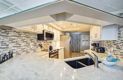 Holiday Isle Condo | Inlet Reef 618 is a 2 bed/2bath with Beach Service and Gulf Views