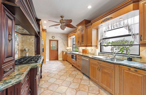 East Ocean Ave House | Intracoastal Vista I – Waterfront Retreat with Private Boat Dock & Pool