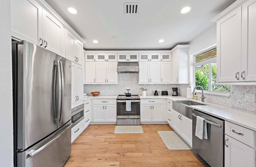 East Ocean Ave House | Intracoastal Vista II – 3BR Waterfront Escape with Private Boat Dock!