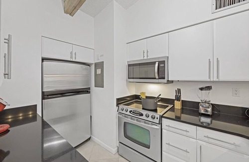 Marco Island Condo | Inviting Condo | Pool Just Steps From The Beach