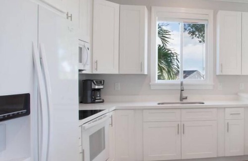 Islamorada Villa | Isla Guava: Boutique Resort, FREE Boat Dockage Sept-Oct Only!