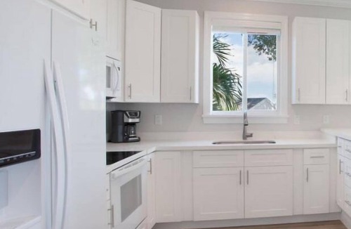 Islamorada Villa | Isla Key Lime: Boutique Resort, FREE Boat Dockage Sept-Oct Only!