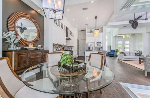 White Marsh House | Island Breeze