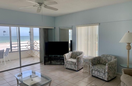 Siesta Key Apartment | Island House Beach Resort 5S
